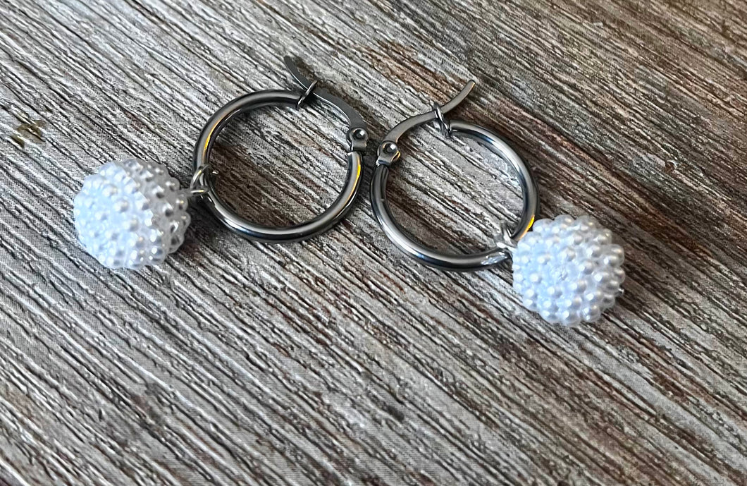 Pendantes - anneaux avec perles 3d - argent
