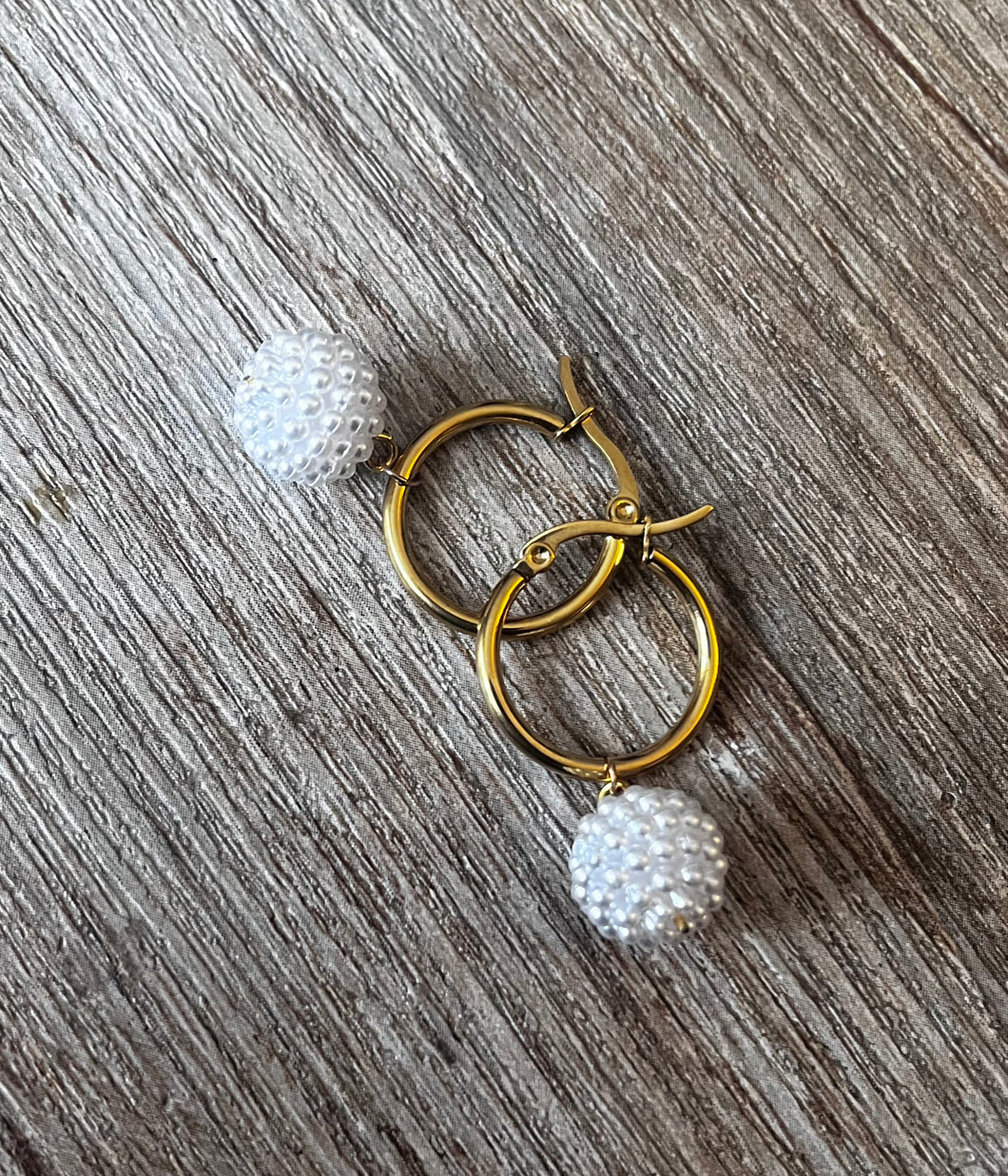 Pendantes - anneaux avec perles 3d - or