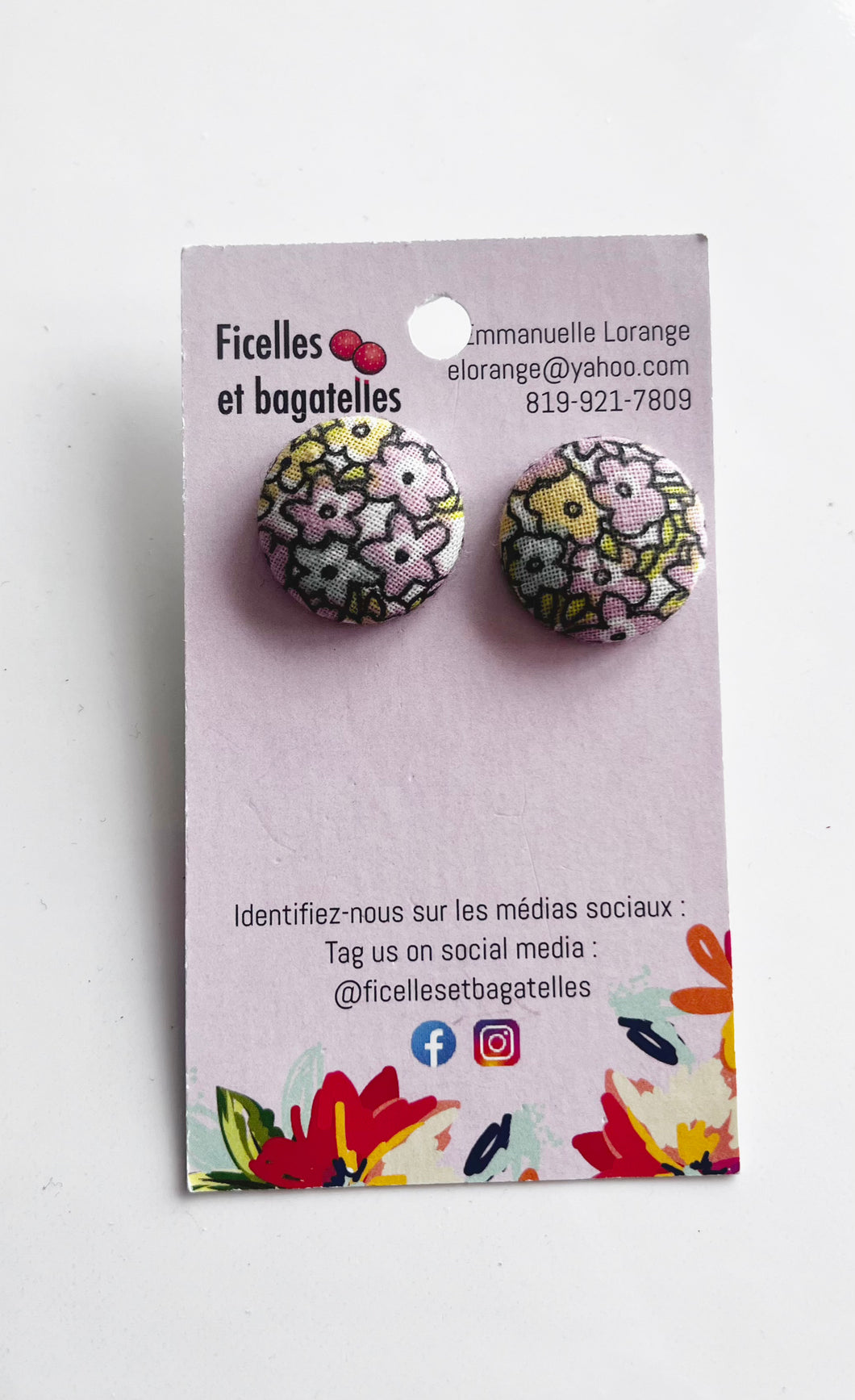 Boucles moyennes - roses fleuries